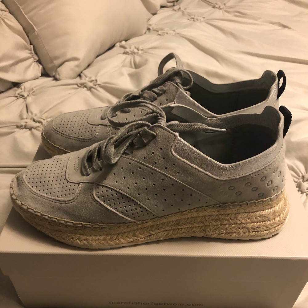 Marc Fisher Julio Leather Sneaker